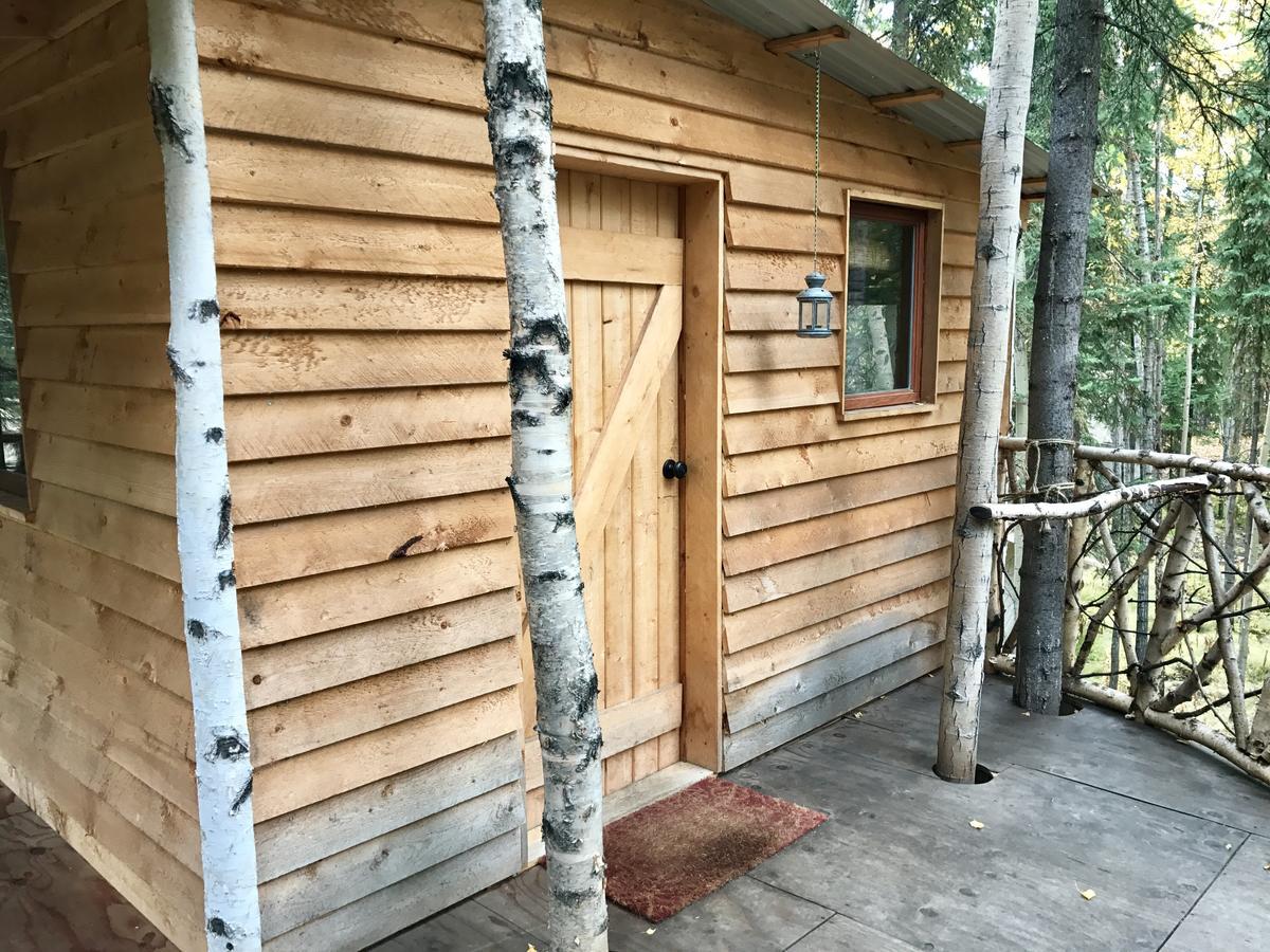 Sven'S Basecamp Hostel Fairbanks Exterior photo